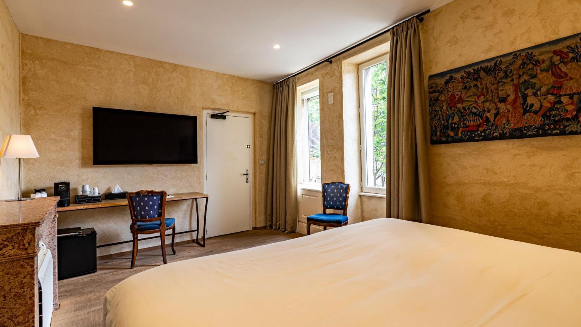 Les Remparts Hotels Et Demeures Historiques Beaune  Exterior photo